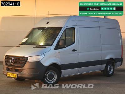 Mercedes Sprinter 315 CDI Automaat L2H2 150PK Airco Camera Parkeersensoren MBUX CarPlay Euro6 L2 12m3 Airco in vendita da BAS World B.V.