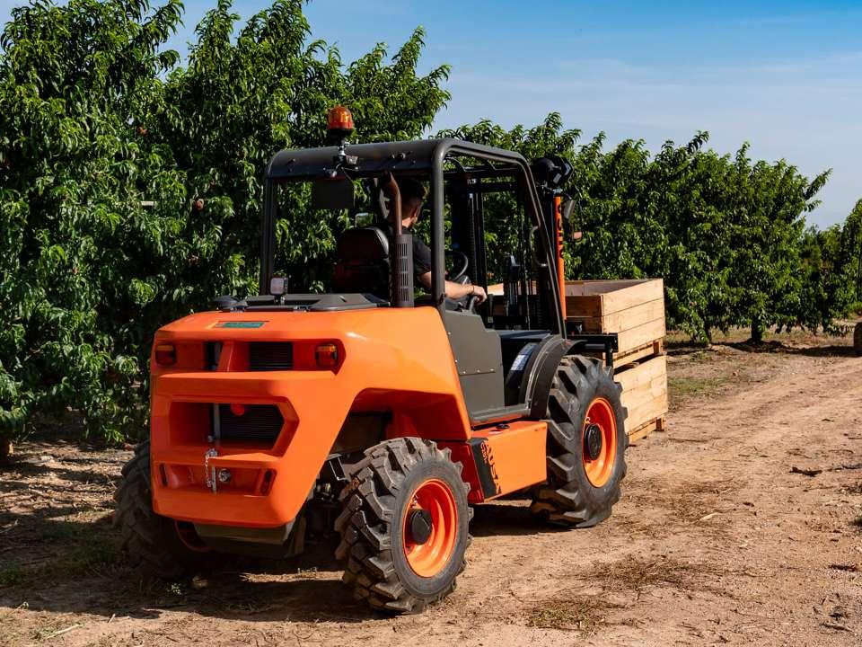 Ausa C251H Foto 1