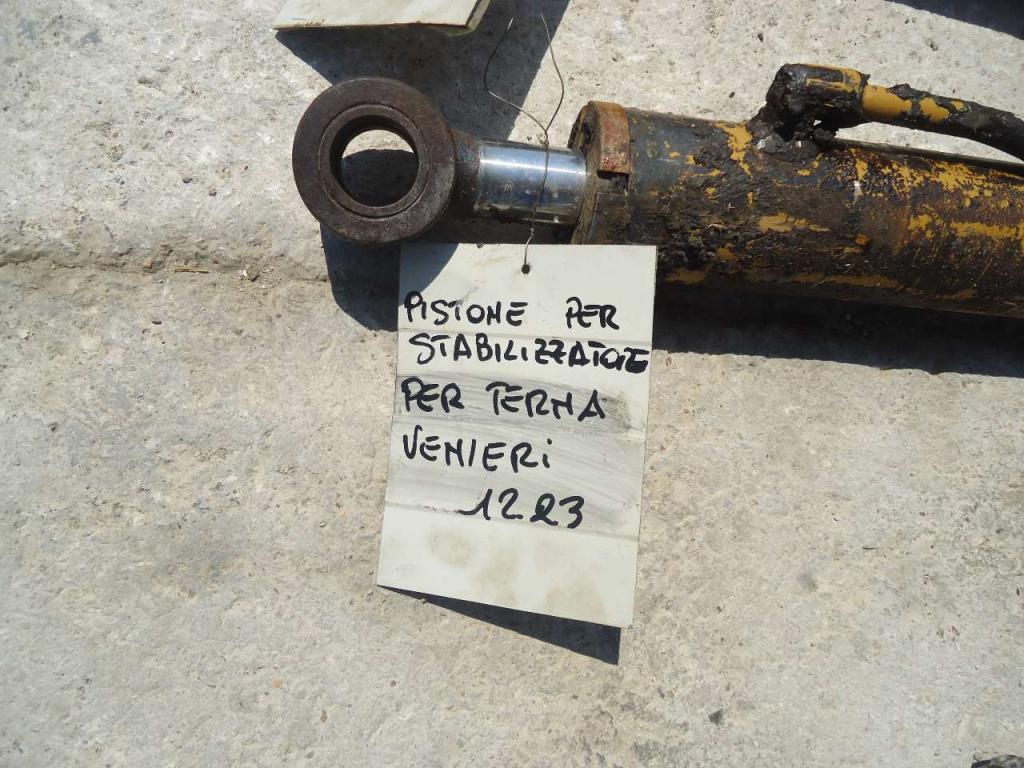 Pistone stabilizzatore per Venieri 12.23 Foto 3