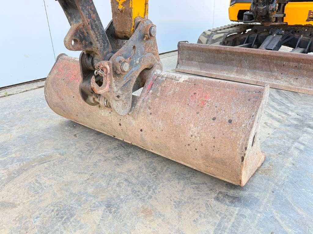 JCB 48Z-1 - Blade / Hammer Lines Foto 16