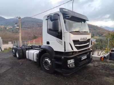 Iveco STRALIS AD 260S31 XP in vendita da Procida Macchine S.r.l.