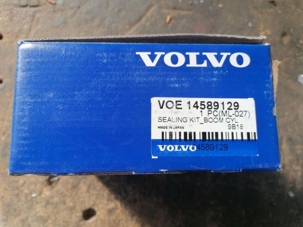 Volvo Ricambi Vari Foto 6