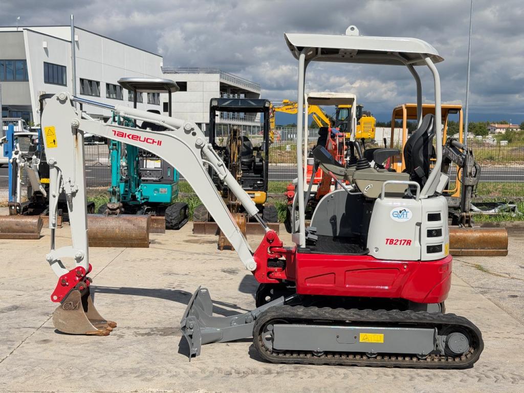 Takeuchi TB217R Foto 5