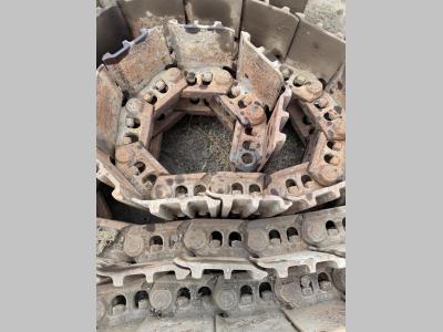 Cingolo in ferro per JCB 235 hd in vendita da D.F. Car di Franco e Giuseppe