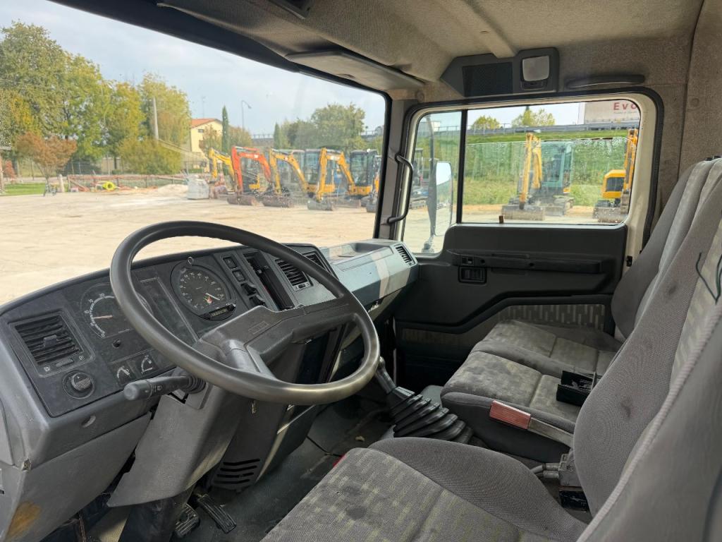Nissan L50.099 Foto 7