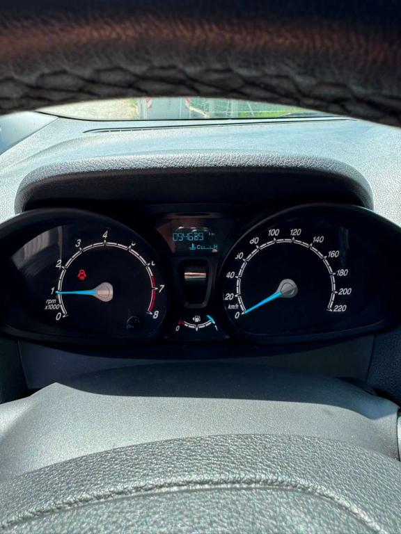 Ford Courier Foto 3