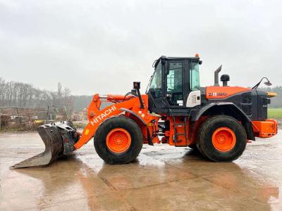 Hitachi ZW180 -5 B - Excellent Condition / Well Maintained in vendita da Boss Machinery