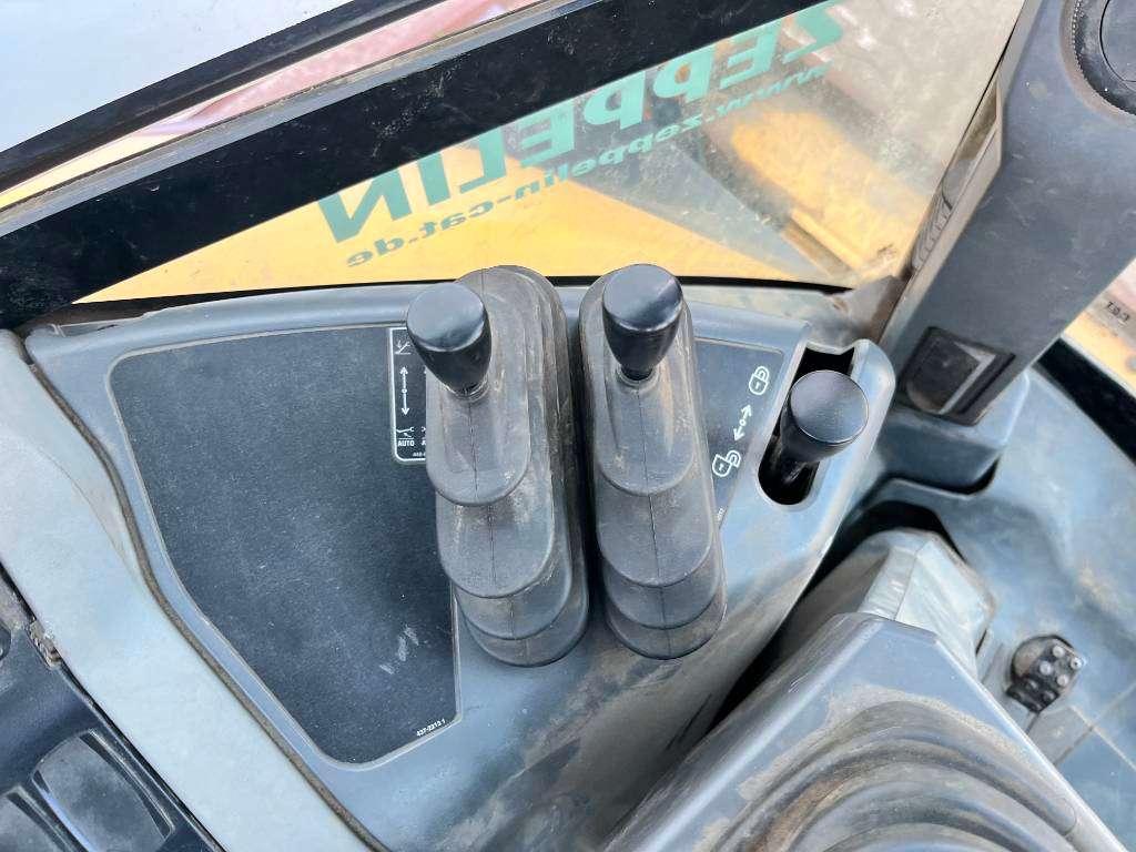 Caterpillar 444F2 - Telescopic Boom / 4WS / Hammer Lines Foto 12