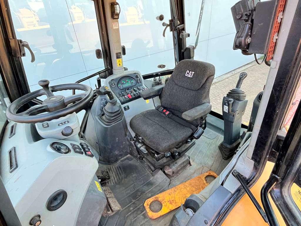 Caterpillar 444F2 - Telescopic Boom / 4WS / Hammer Lines Foto 7