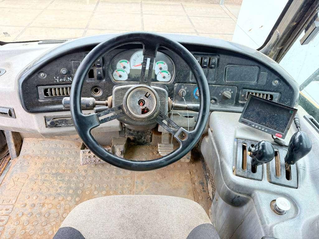 Caterpillar 725 - Automatic Greasing / Body Heating Foto 10