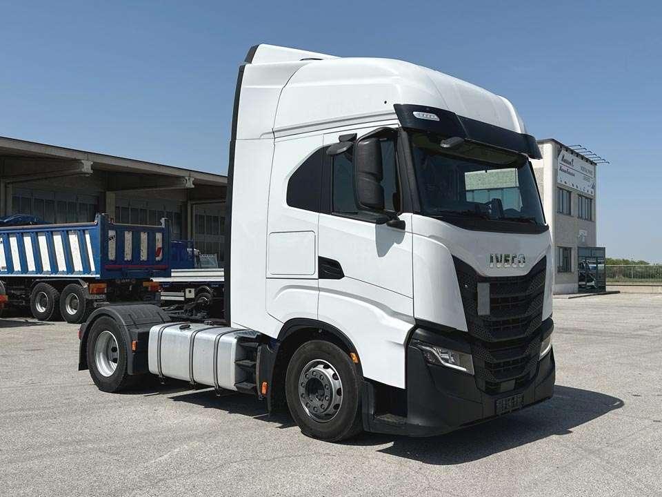 Iveco S-WAY 490 4x2 Foto 19