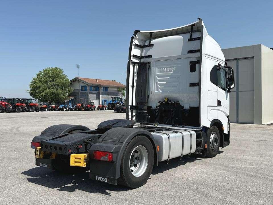 Iveco S-WAY 490 4x2 Foto 22