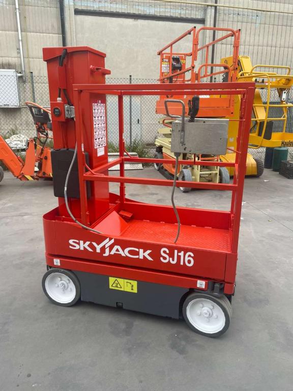SkyJack SJ16 Foto 1