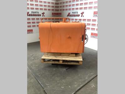 Serbatoio olio idraulico per Fiat Hitachi FH 400 in vendita da Massucco T. Srl Area Ricambi