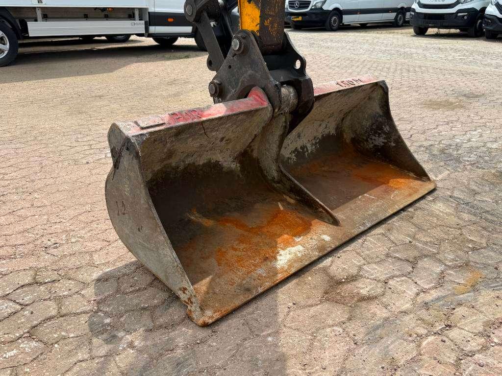 JCB 48Z-1 - Hammer Lines / Quick Coupler Foto 15