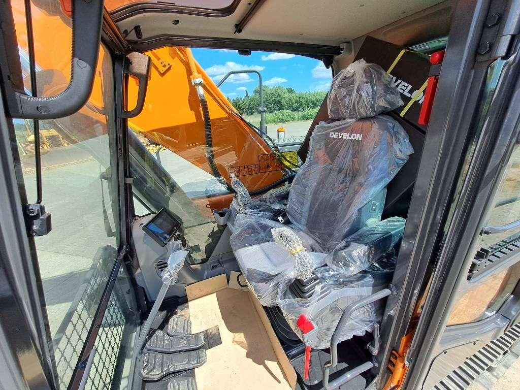 Doosan DX225LC-7M (UNUSED - Multiple Units Available) Foto 23
