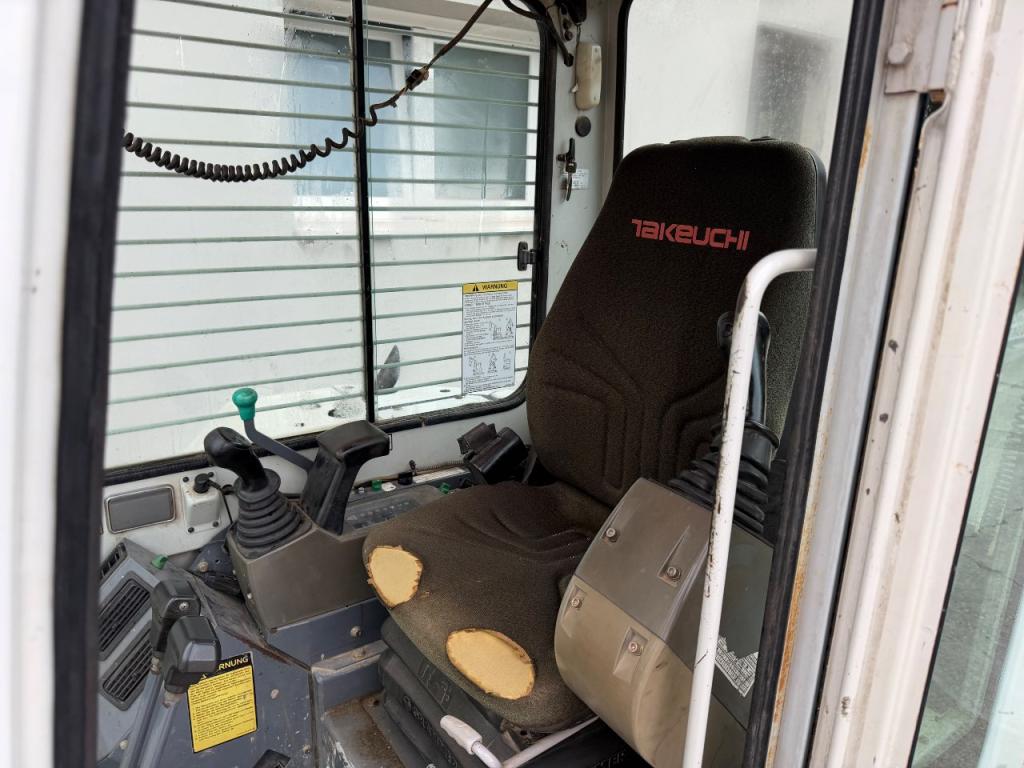 Takeuchi TB80 FR Foto 7
