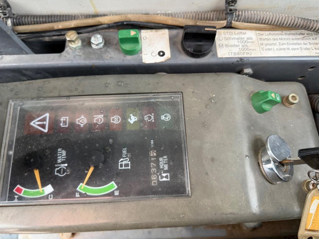 Takeuchi TB80 FR Foto 8