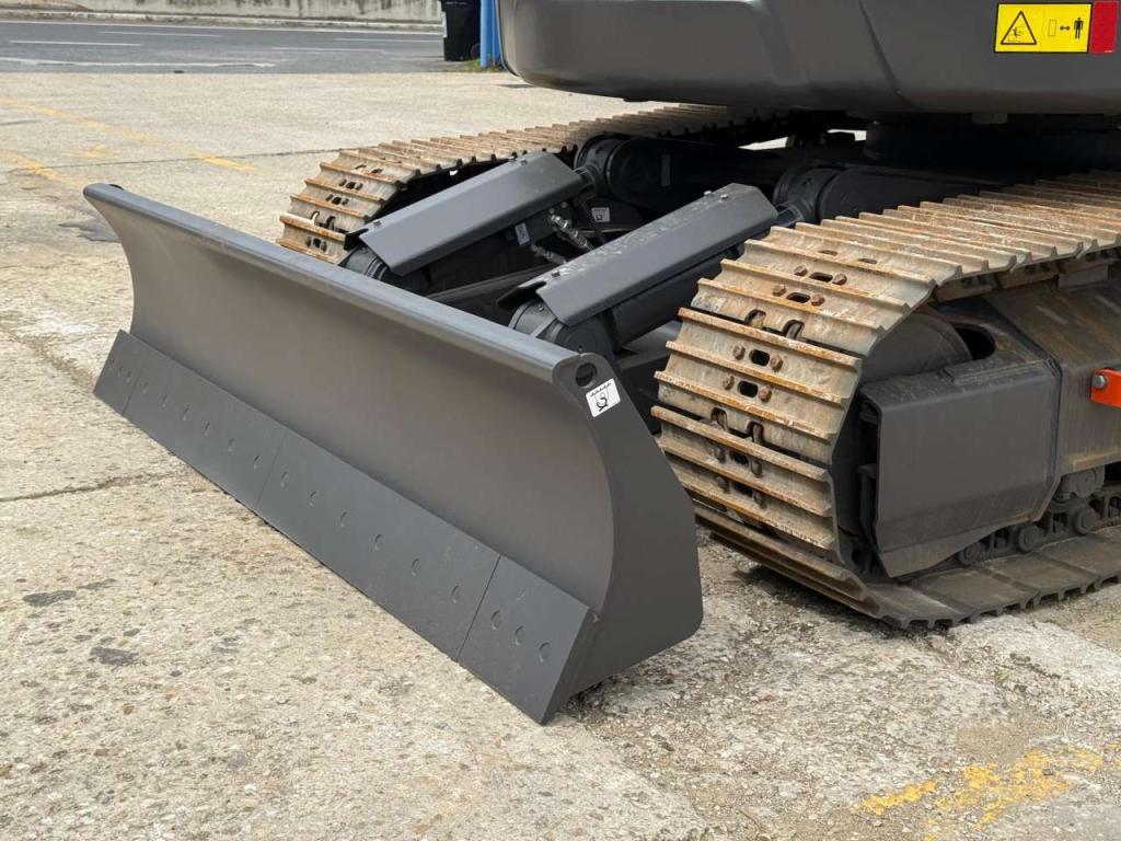 Volvo ECR145FL5 Foto 19