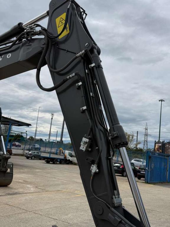 Volvo ECR145FL5 Foto 26