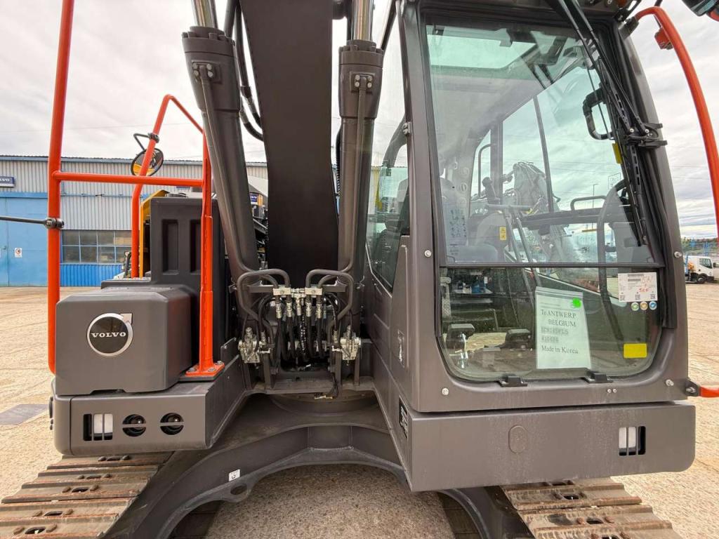 Volvo ECR145FL5 Foto 7