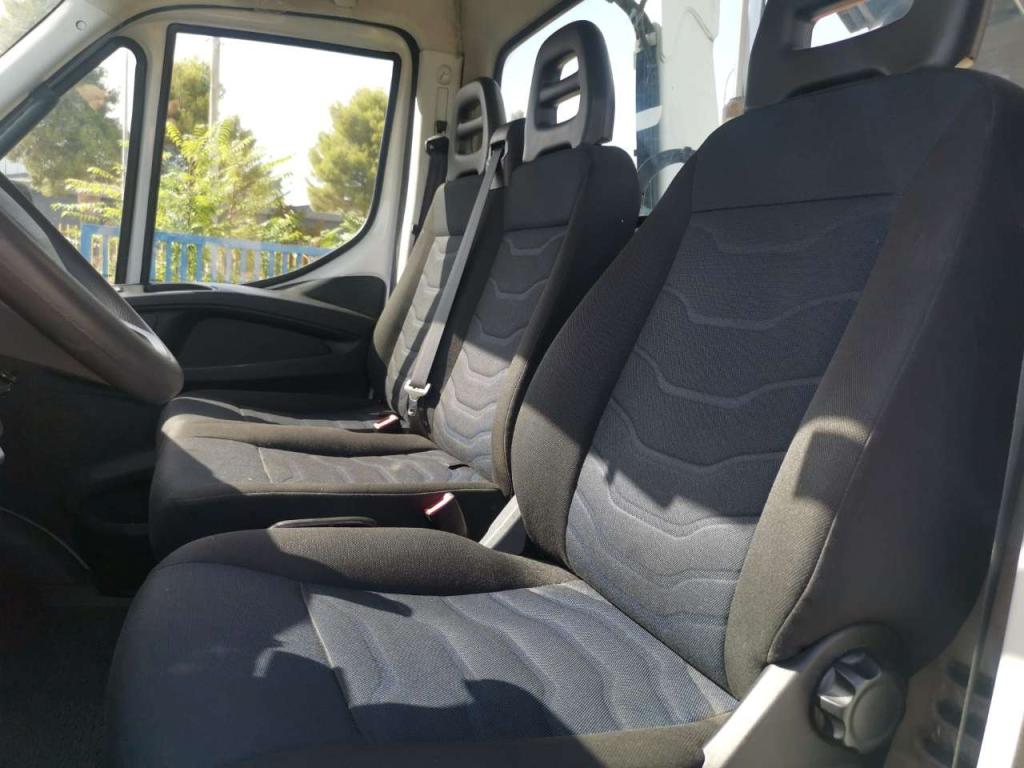 Iveco 35C12 Foto 6