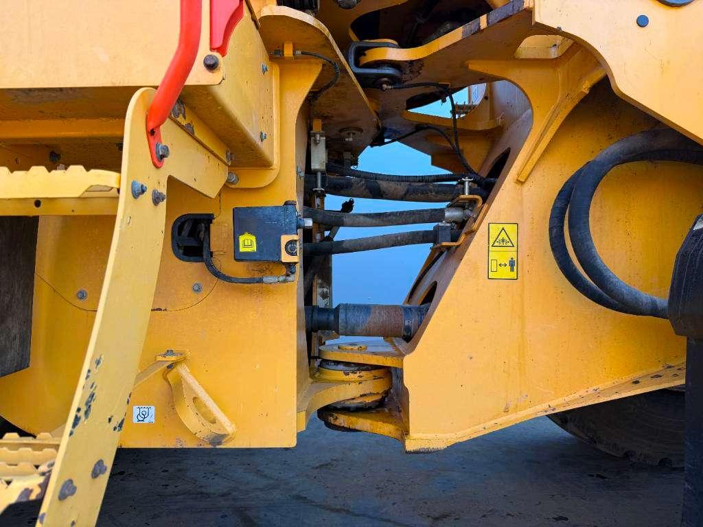 Volvo L150H - German Machine / Automatic Greasing Foto 20