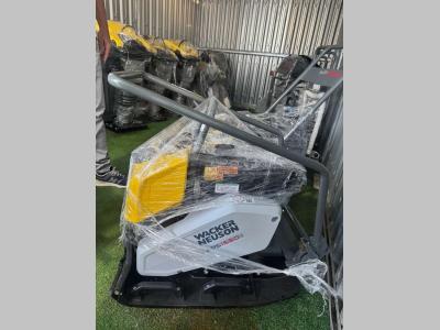 Wacker Neuson BPS 1550 MOTORE HONDA in vendita da B.D. Commerciale Srl
