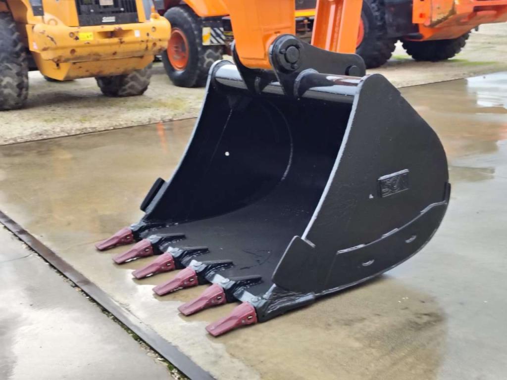 Hitachi ZX 210LCN-6 M Foto 20