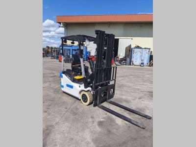 EP Equipment TCL101 in vendita da Uni.Trucks Srl