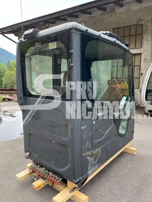 Cabina per New Holland Serie C Foto 5