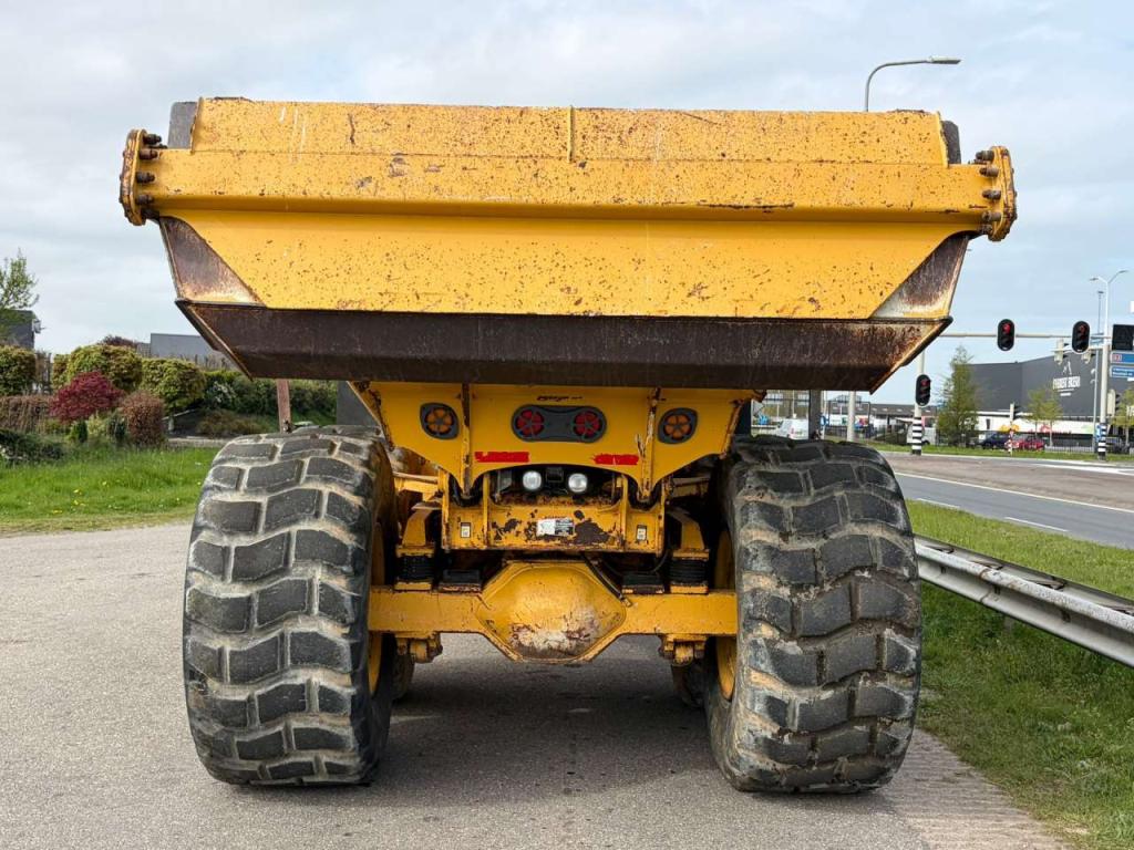 Bell B30D Foto 4