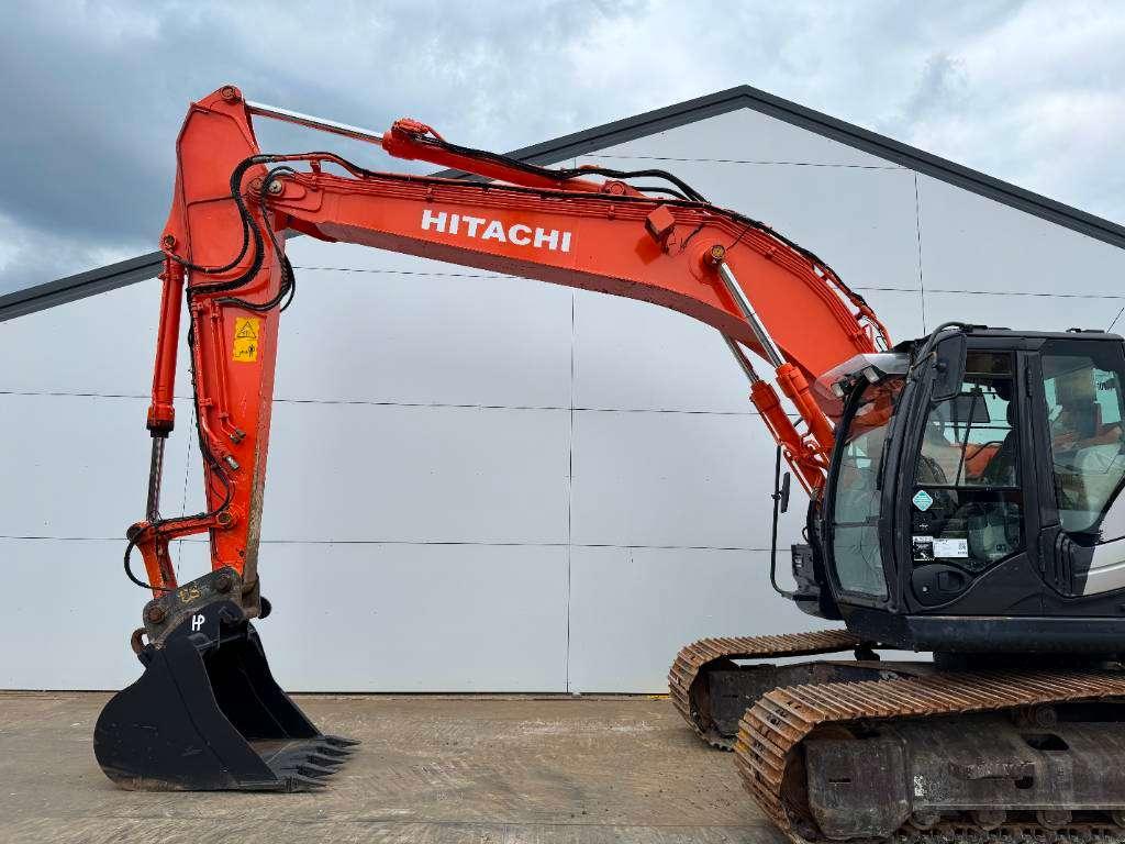 Hitachi ZX 225 US LC-5 B - Automatic Greasing / Camera Foto 15
