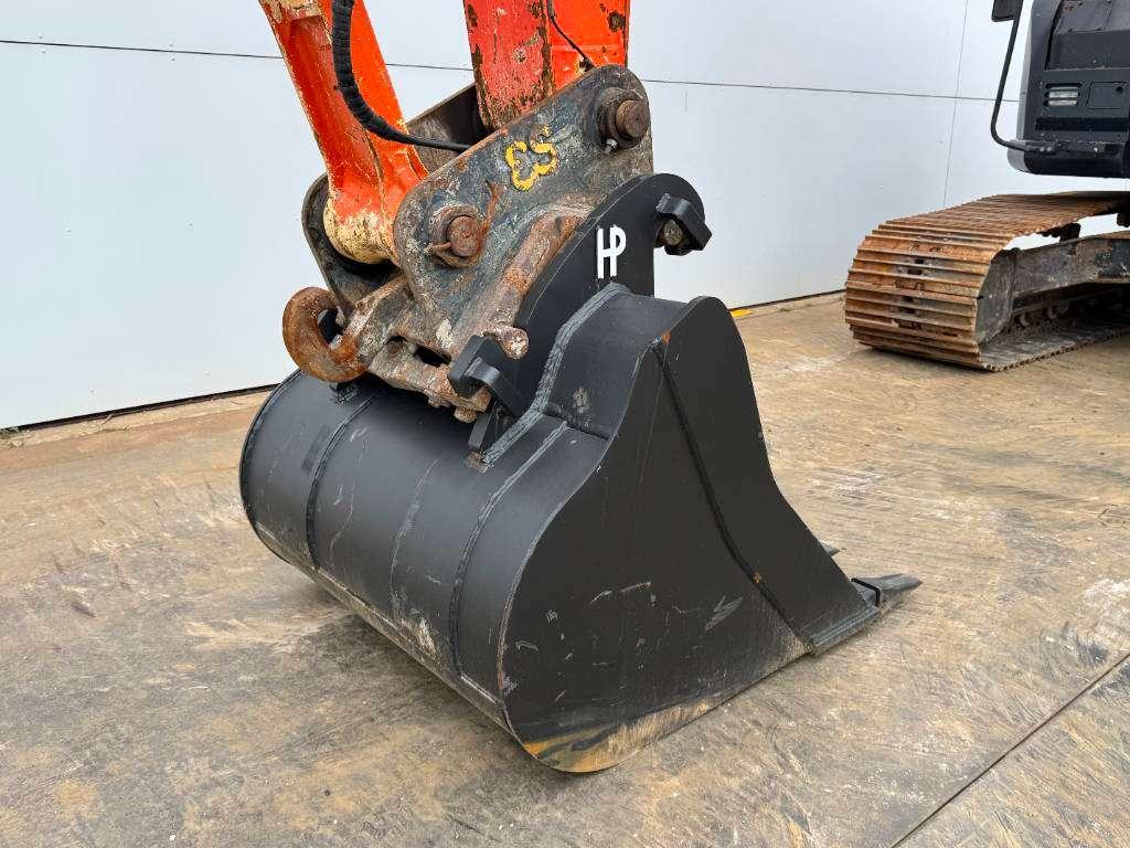 Hitachi ZX 225 US LC-5 B - Automatic Greasing / Camera Foto 19