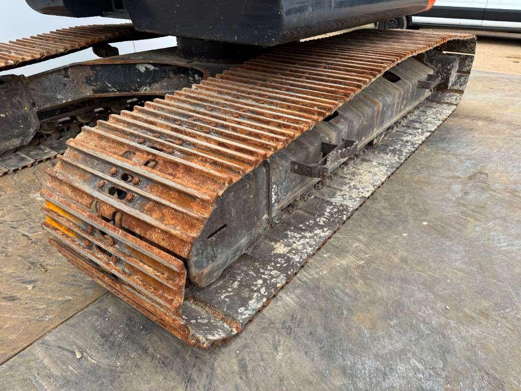 Hitachi ZX 225 US LC-5 B - Automatic Greasing / Camera Foto 22