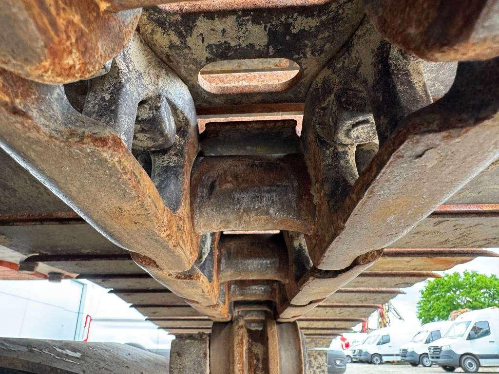 Hitachi ZX 225 US LC-5 B - Automatic Greasing / Camera Foto 25