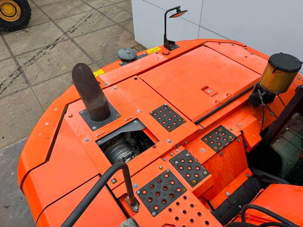 Hitachi ZX 225 US LC-5 B - Automatic Greasing / Camera Foto 28