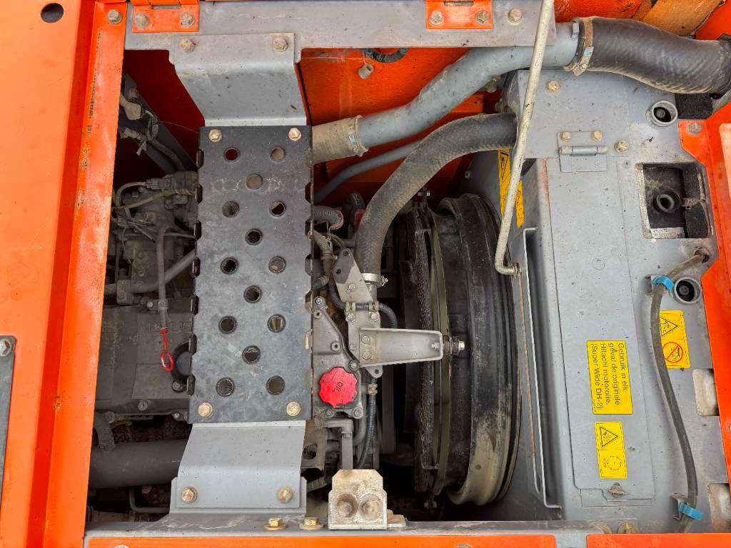 Hitachi ZX 225 US LC-5 B - Automatic Greasing / Camera Foto 29