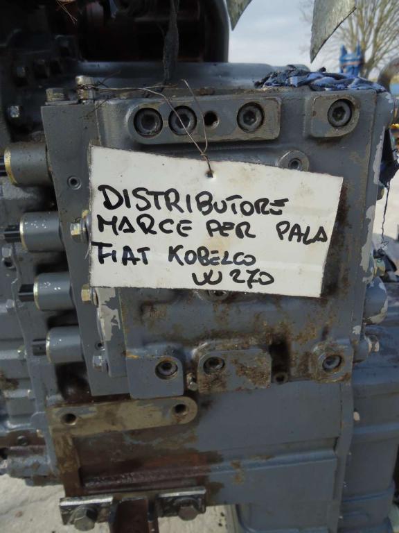 Distributore marce per Fiat Kobelco W270 Foto 4