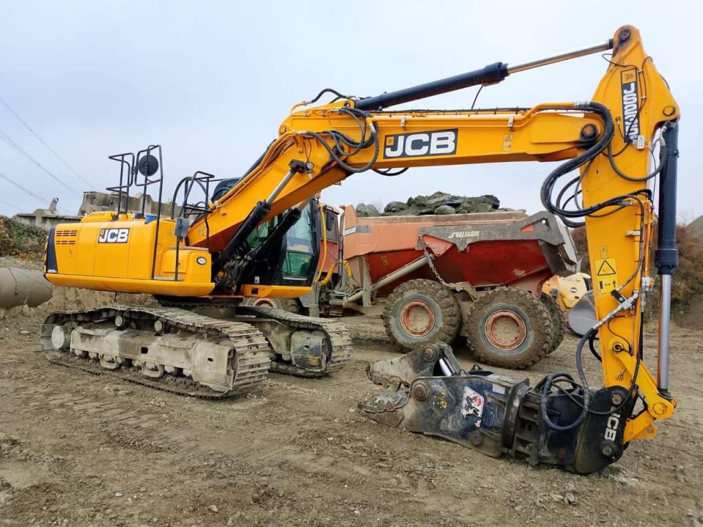 JCB JS235HD Foto 2