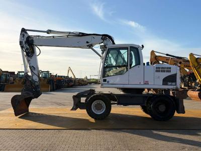 Volvo EW160 in vendita da Big Machinery