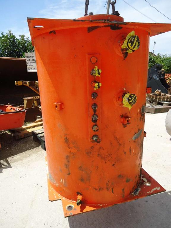 Serbatoio olio idraulico per Hitachi ZAXIS 350-3 Foto 2