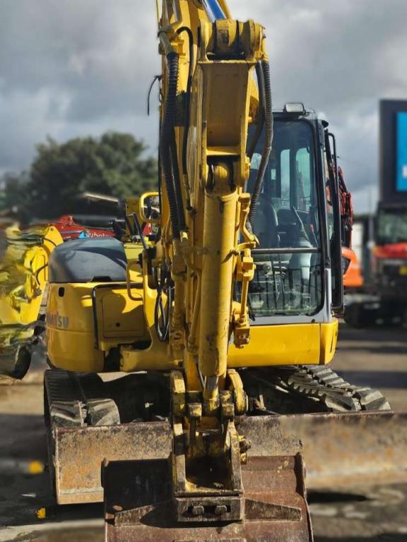 Komatsu PC78MR-6 Foto 4