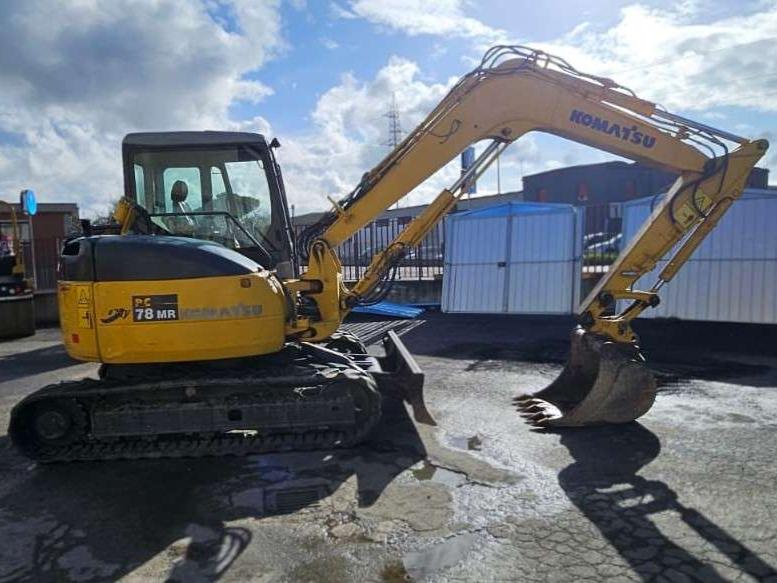 Komatsu PC78MR-6 Foto 6