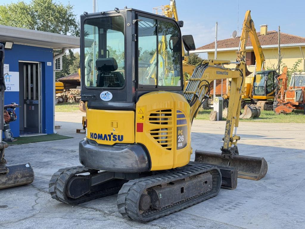 Komatsu PC26MR-3 Foto 3