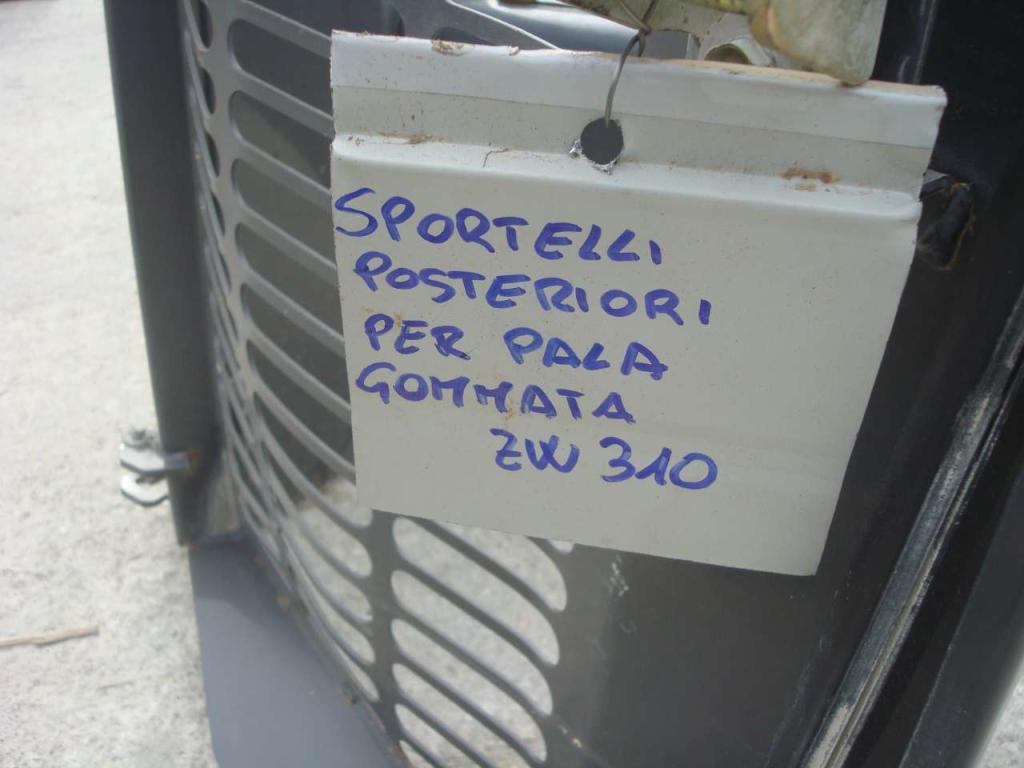 Sportelli Posteriori per Hitachi ZW 310 Foto 4