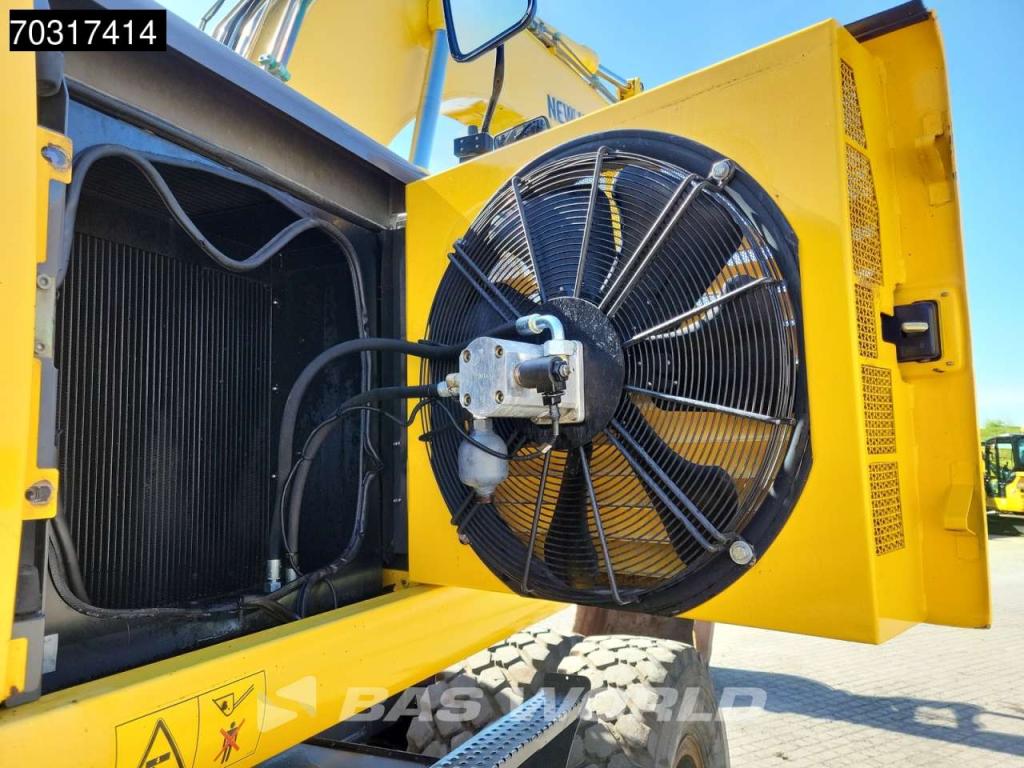 New Holland MH 5.6 Outriggers + Blade Foto 20