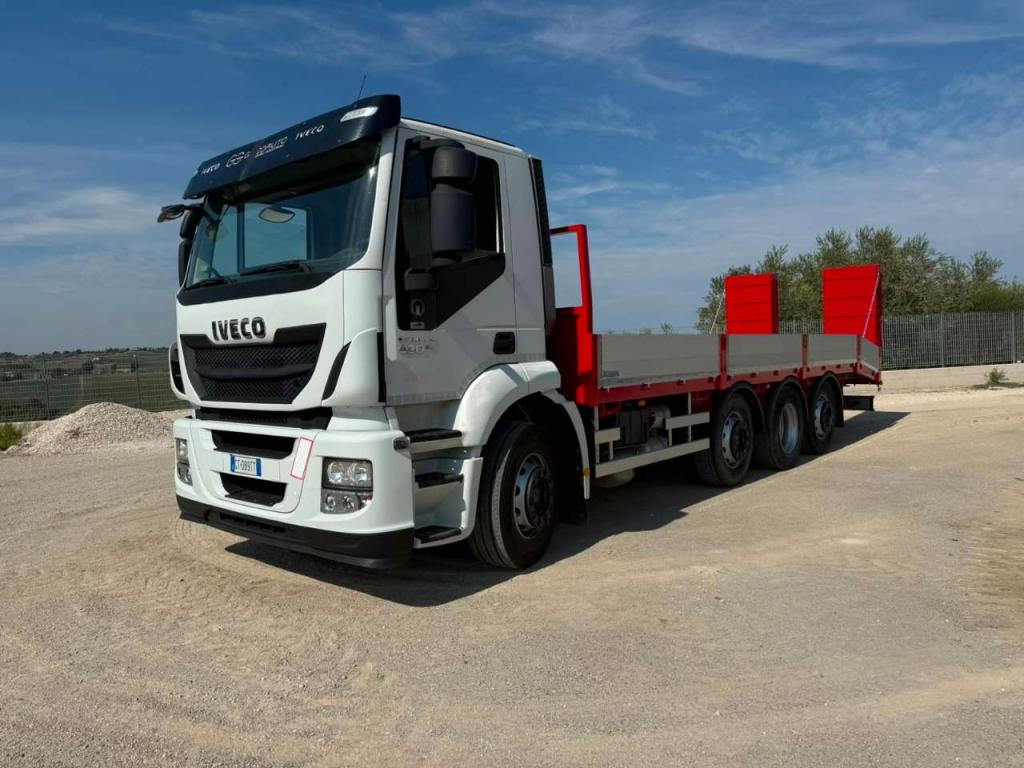 Iveco 420 Foto 2