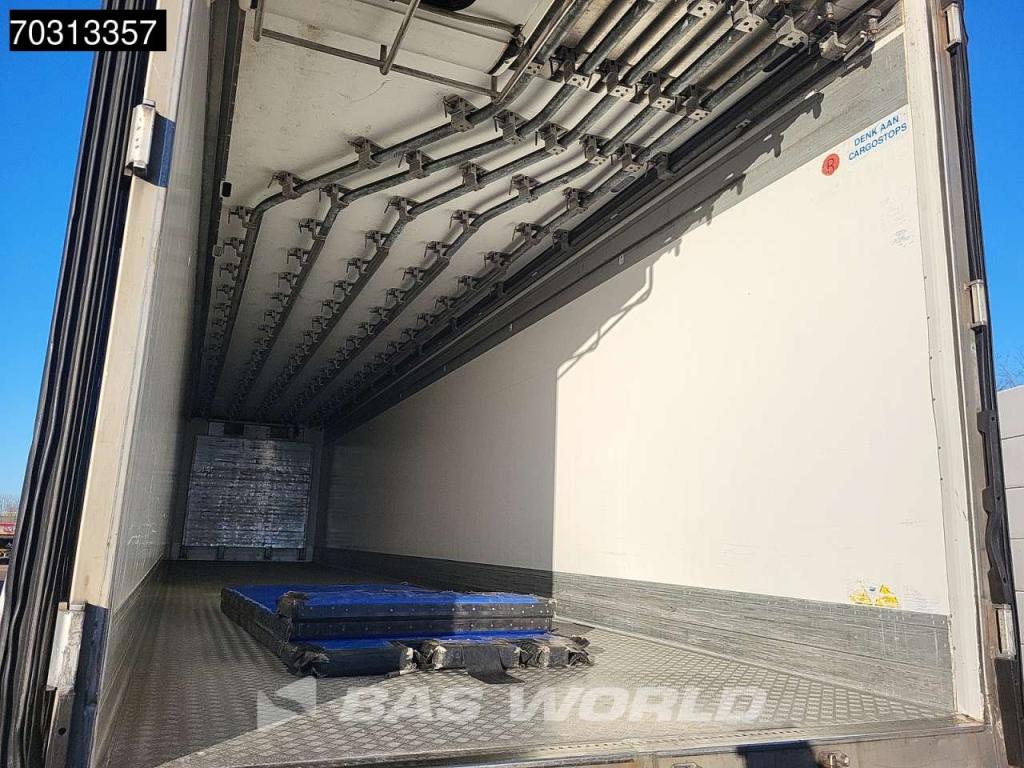 Schmitz SCB*S3B 3 axles Meat Fleisch Doppelverdampfer Foto 10
