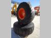 Pneumatico con Cerchio per Fiat Hitachi W130 Foto 3 thumbnail